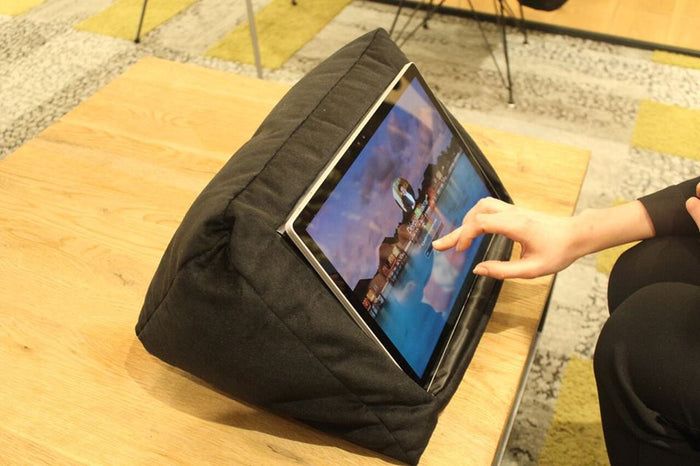 Mobiletoyz iCushion PRO Black for large upto 33cm tablet size like iPad Pro and Microsoft Surface